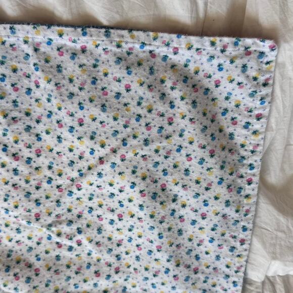Patchwork printed baby blanket fleece floral 33"x40" - Picture 7 of 8